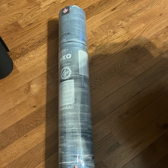 Manduka EKOLITE YOGA AND PILATES Mat ebbed marble blue - Picture 7 of 7